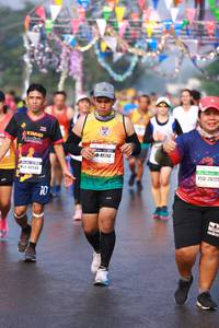 BIB: 46747, 2672
                            <button type="button" onclick="openModal(9923558)" class="btn btn-primary btn-sm float-right btn-popup" data-toggle="modal" data-target=".modal-high-quality">
                        <i class="fas fa-shopping-cart"></i> Add to Cart
                    </button>
                                            <button type="button" onclick="isThisMe(9923558, true)" class="btn btn-success btn-sm float-right btn-popup btn-isme hidden" data-toggle="tooltip" data-placement="bottom" title="นี่คือรูปของคุณใช่ไหม คลิกที่นี่เพื่อเอาเข้าอัลบั้ม">
                        <i class="fas fa-plus"></i> Add to album
                    </button>
                    <button type="button" onclick="isThisMe(9923558, false)" class="btn btn-warning btn-sm float-right btn-popup btn-isnotme hidden">
                        <i class="fas fa-ban"></i> Remove from album
                    </button>